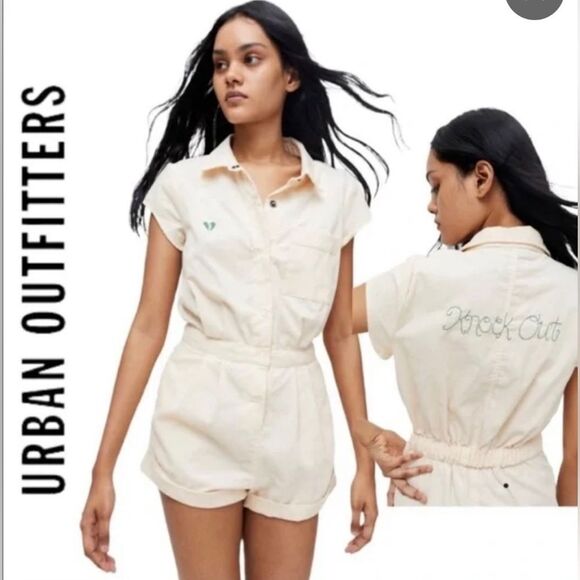 URBAN OUTFITTERS quinn
SHORTIE ROMPER; Size Medium; Like New - Picture 2 of 8